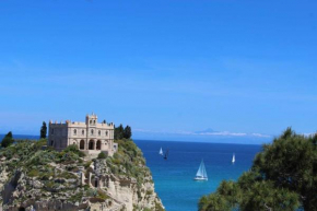 Musa mediterranea, a picco sul mare di Tropea!